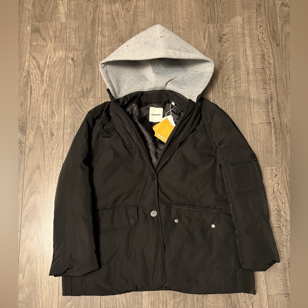 Sandro Black Men's Hooded Puffer Jacket with Light Gray Hood